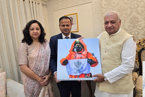 10- with Honble Bihar Governor Shri Arif Mohammed Khan